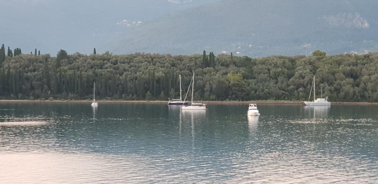 Riverside Villa Tivat Kültér fotó